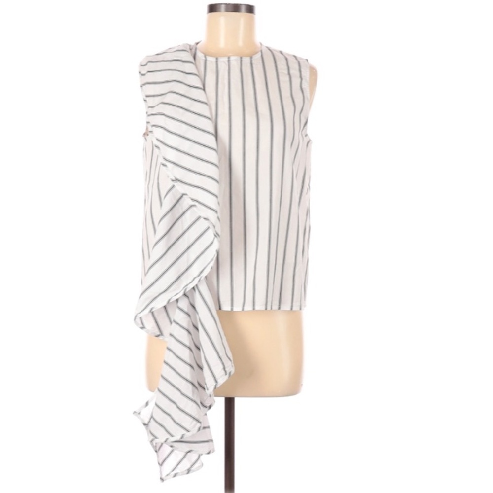 Jovonna London sleeveless pin stripe blouse 6